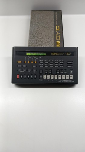 Yamaha qy10 music sequencer - yamaha,