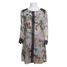 Little Mistress, Kleid