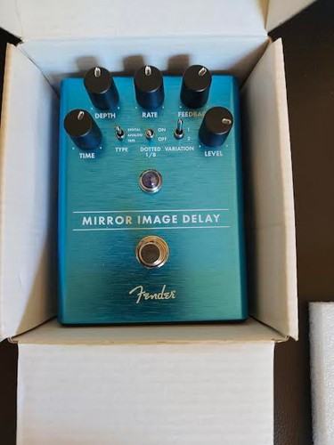 Fender mirror image delay - fender,