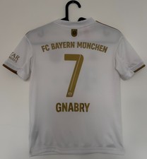 FC Bayern München, Trikot