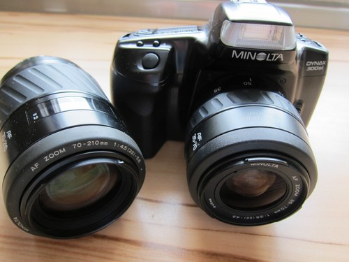 Minolta dynax 300si - minolta,