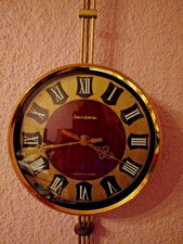 Kuriöse Vintage-Uhr Jantar