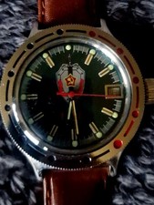 Vostok Amphibia KGB Uhr. Mit Originaler Verpackung 