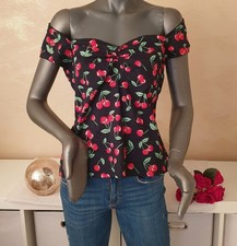 Hellbunny Rockabilly Carmen Bluse Blusenshirt schwarz mit Kirschen M/L wie neu