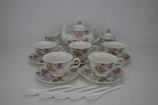 Vintage (2000) Fanquare Floral