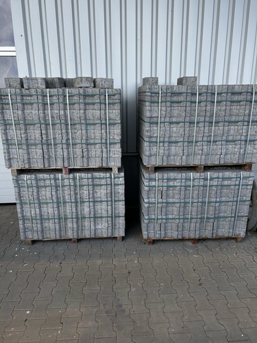 Pflastersteine knochensteine - pflastersteine,,