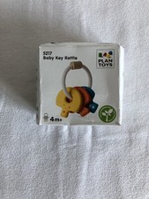 S007 Plan Toys Schlüsselbund Rassel - Greifling Beißring Zahnungshilfe 5217