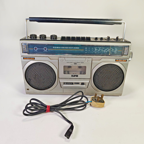 Hitachi trk 7340e radio - hitachi,