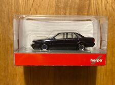 Top: Herpa 033961-002 Audi V8