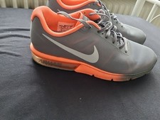 Nike Air Max Herrenschuhe Grau