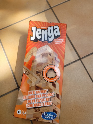 Hasbro jenga classic - hasbro,