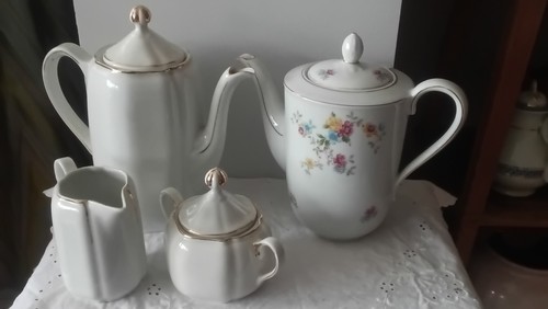 Kaffeekannen mit - 2,