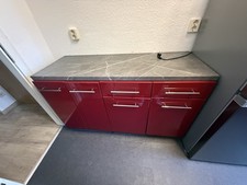 Küche mit Spühle