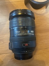 Nikon AF-S DX Nikkor 18-200mm