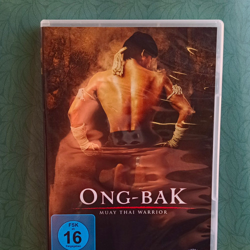 Ong bak muay thai - ong-bak:,