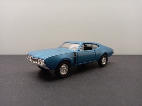 Welly oldsmobile 442 oldtimer - oldsmobile,