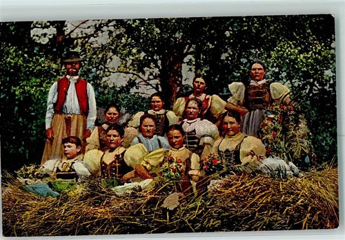 10356976 budapest tracht - 10356976,