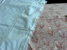 2 Bettbezüge Bauernbettwäsche Baumwolle Nadeldruck & 2 Paradekissen Spitze