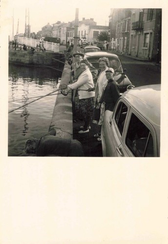 Altes kleines foto - altes, 1957