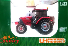 Universal Hobbies 2388 Traktor Mc Cormick CX 95