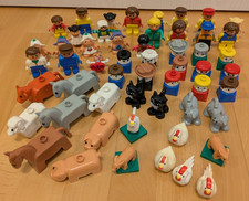 DUPLO 35 Figuren und 19 Tiere Pferd Schwein Kuh Huhn Katze Ferkel Konvolut