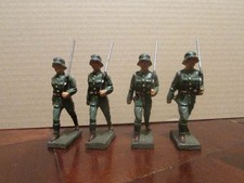 Lineol - 4 Marschierer - Niederlande -Bestzustand - 7cm