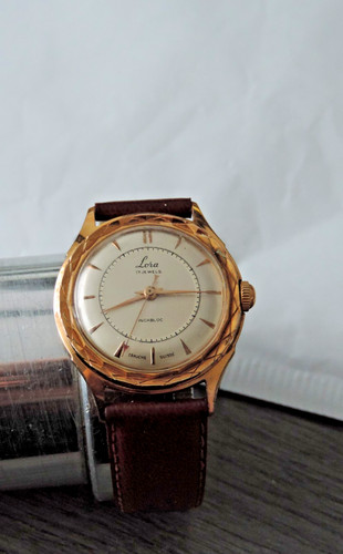 Schöne mechanische uhr - schÖne,
