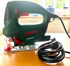 Bosch PST 800 PEL Stichsäge 240v mit einer großen Auswahl an Messern. Top Zustand.