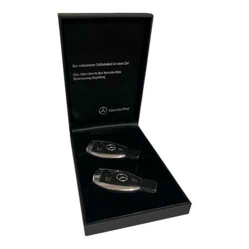 Mercedes benz original - mercedes,