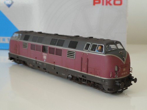 Piko 52614 diesellok br 221 - diesellok,