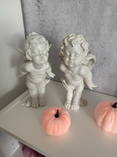 Engel figuren küssend - 2x,