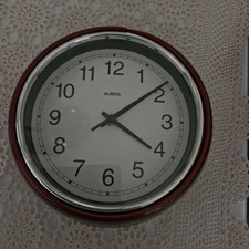 Wand Uhr Auriol  24cm mit Baterie Retro Vintage  Dunkel Rot Große Zahlen Metal