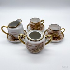 Japanese tea service motif
