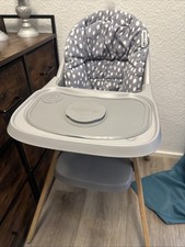 Kinder Hochstuhl aus Holz mit Polster, Baby Essstuhl Von Twitshake