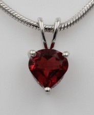 Edler 1,2 Carat Granat