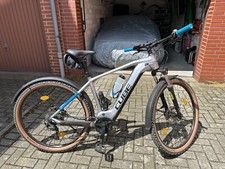 CUBE - Reaction Hybrid