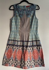 Neu Derhy Kleid Gr. 36/38 AzA