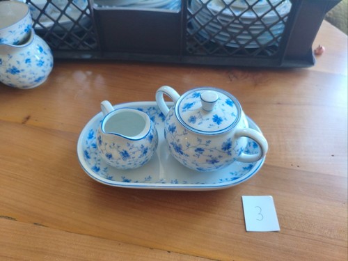 Set mit milch zucker und - set,