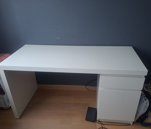 Ikea malm schreibtisch - "malm",