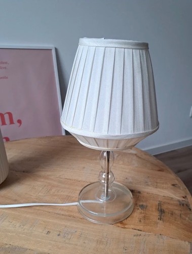 Ikea tischlampe - ♥️,