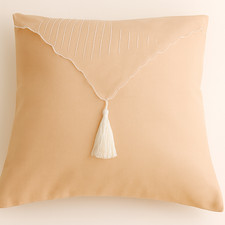 Kissenbezug beige oder pfirsichton mit Franse 40 x 40 cm von Jürgen Schleiß