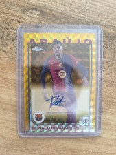2024-25 Topps Chrome UCC Ronald Araujo Auto /50 Gold Geometric Autograph