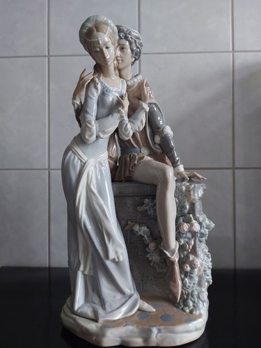 LLADRO-Porzellanfigur-~Lovers