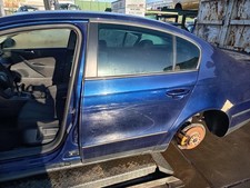 VW Passat 3C B6 original Tür