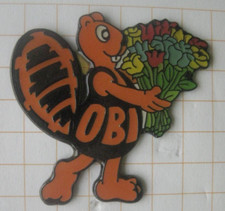 OBI BIBER MIT BLUMEN ...................................... Haushalt Pin (189d)