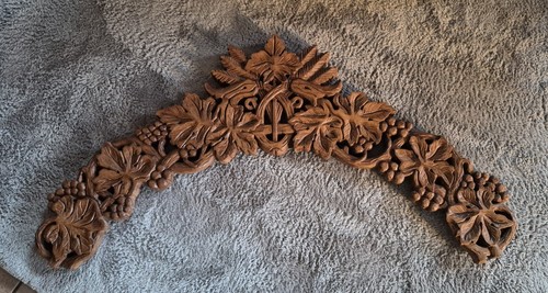 Holzschnitzerei handgeschnitzt