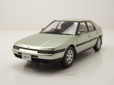 Mazda 323 F RHD 1989 hellgrün metallic Modellauto 1:24 Whitebox