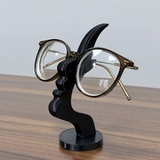 Minimalistischer Brillenhalter