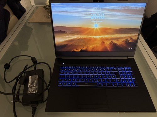 Xmg apex 3 - 17, 17,3"