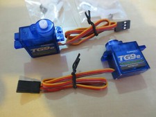 2x Turnigy TG9e TG9 9g 1,5 kg
